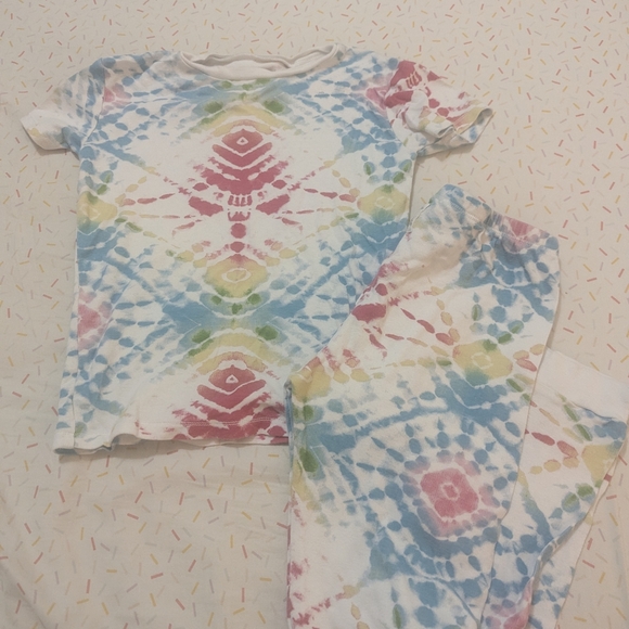 Burt's Bees Other - Burt's Bees Kids Tie-Dye Pajama Set - Blue, Pink, Green